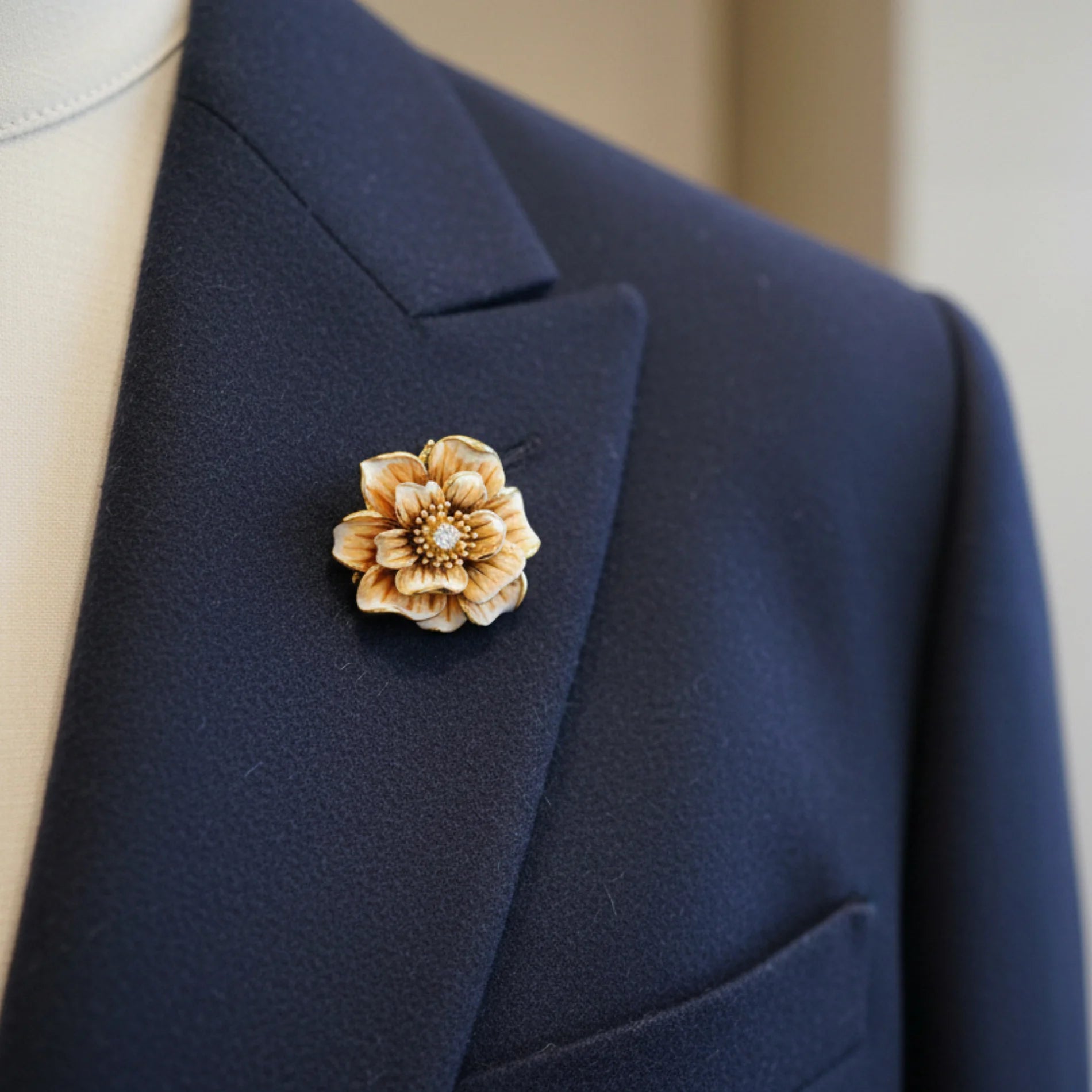 Anillo Broche Plata Chapada en Oro para Mujer FLOR ESMALTE