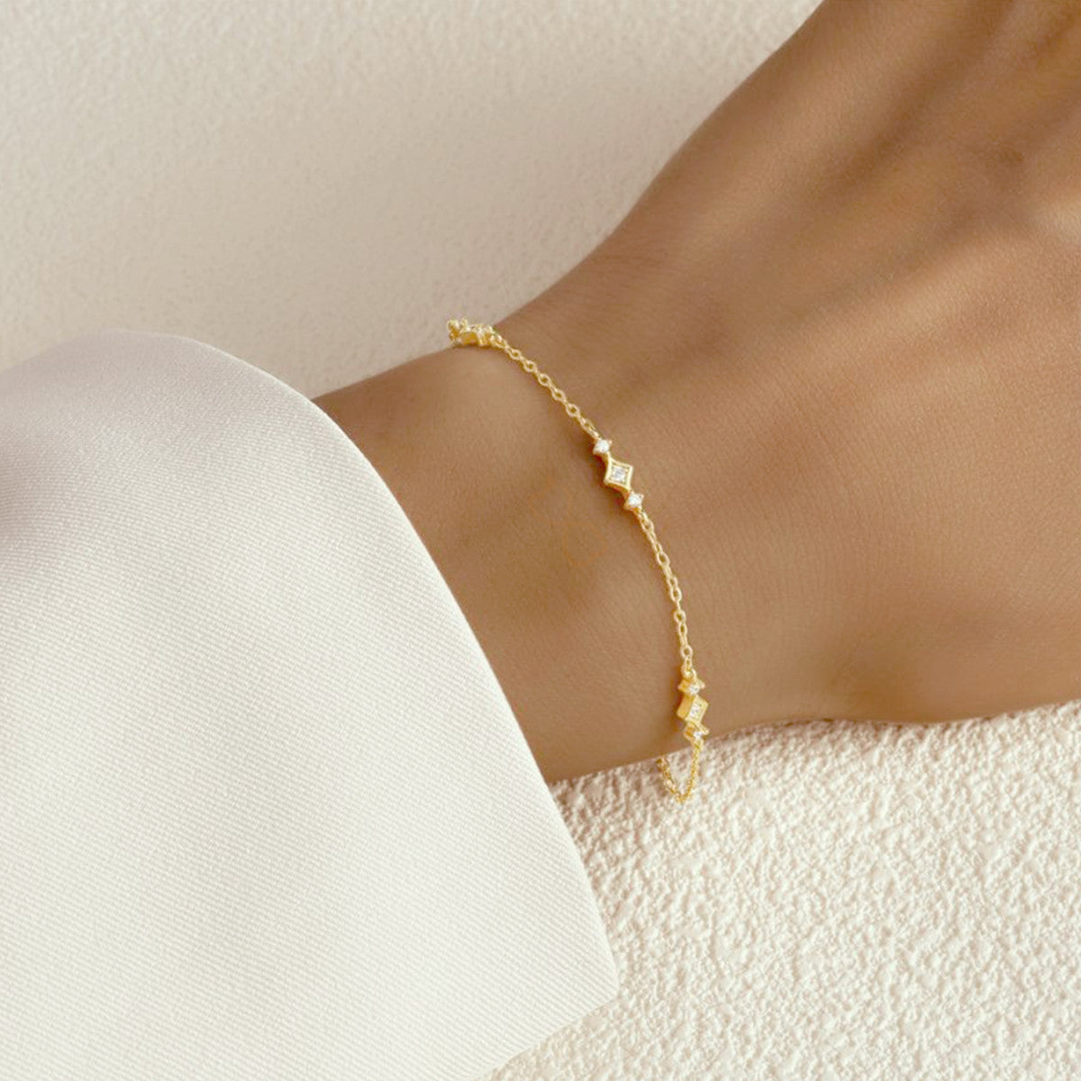 Pulsera para Niña en Plata Bañada en Oro y Circonitas Comunión